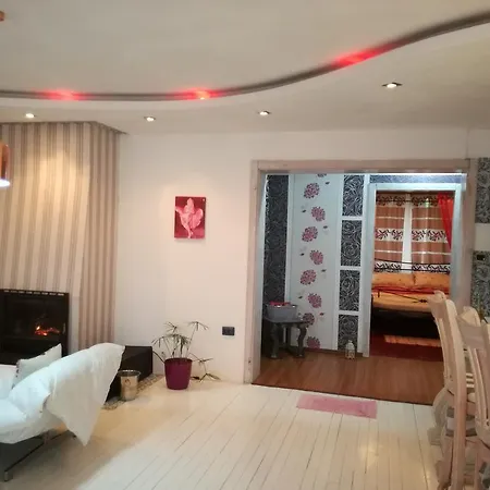 House Sapphire Δωμάτια σε οικογενειακή κατοικία *